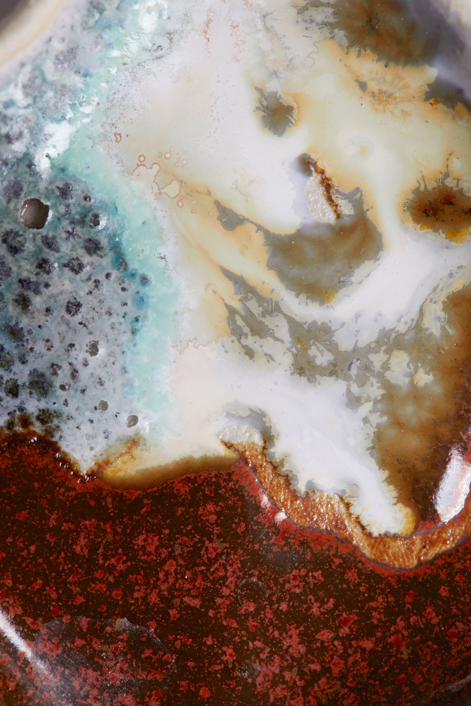 The end of the world is silent, 2021, Stoneware and glaze